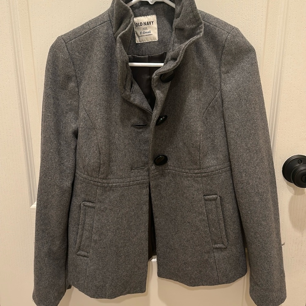 Very Nice old Navy coat. Very good condition